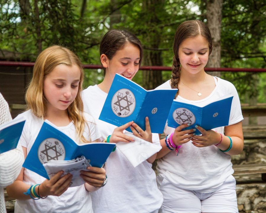 Jewish life at Camp Louise